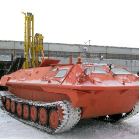 Снегоболотоход КТМ-11В с установкой буровой гидромеханизированной УБГМ-1А