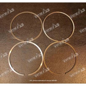 Кольца поршневые (4 кольца) 3801056