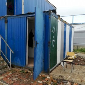 Бытовка с туалетом (сантехнический блок-контейнер)