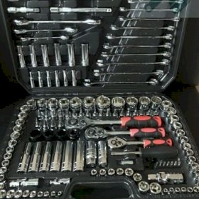 Набор инструментов ключи головки 150 предметов
