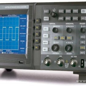 UTD4102C, Осциллограф цифровой, 2 канала х 100МГц, USB, цветной дисплей