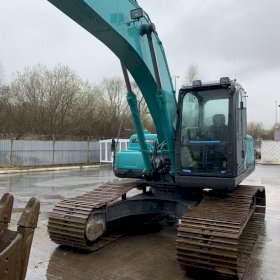 Экскаватор Kobelco 210