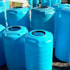Баки для воды пластиковые емкости 300-10000л