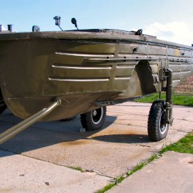 Катер БМК-130