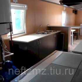 Вагон-дом кухня со столовой на 12 человек на санях (полозьях, салазках) Чайковский